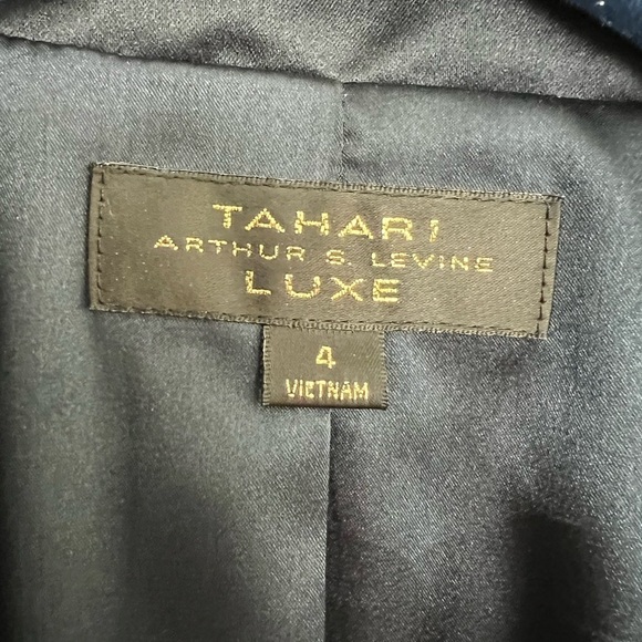 🍭 Tahari luxe sequin blazer navy Size 4 - Picture 3 of 6